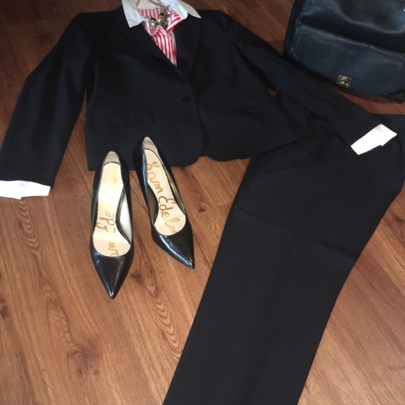 Nine West Black Business Suit - Picture 3 of 6